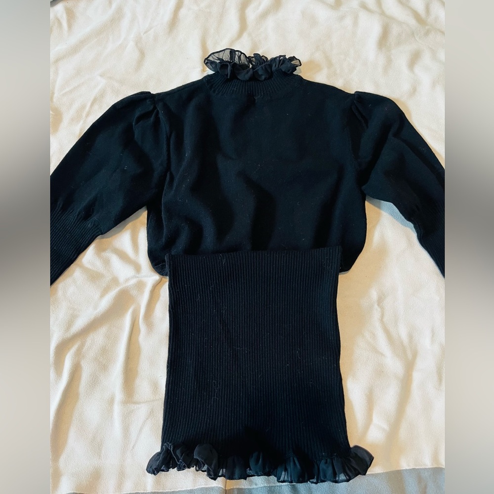 Sweater - Picture 3 of 3